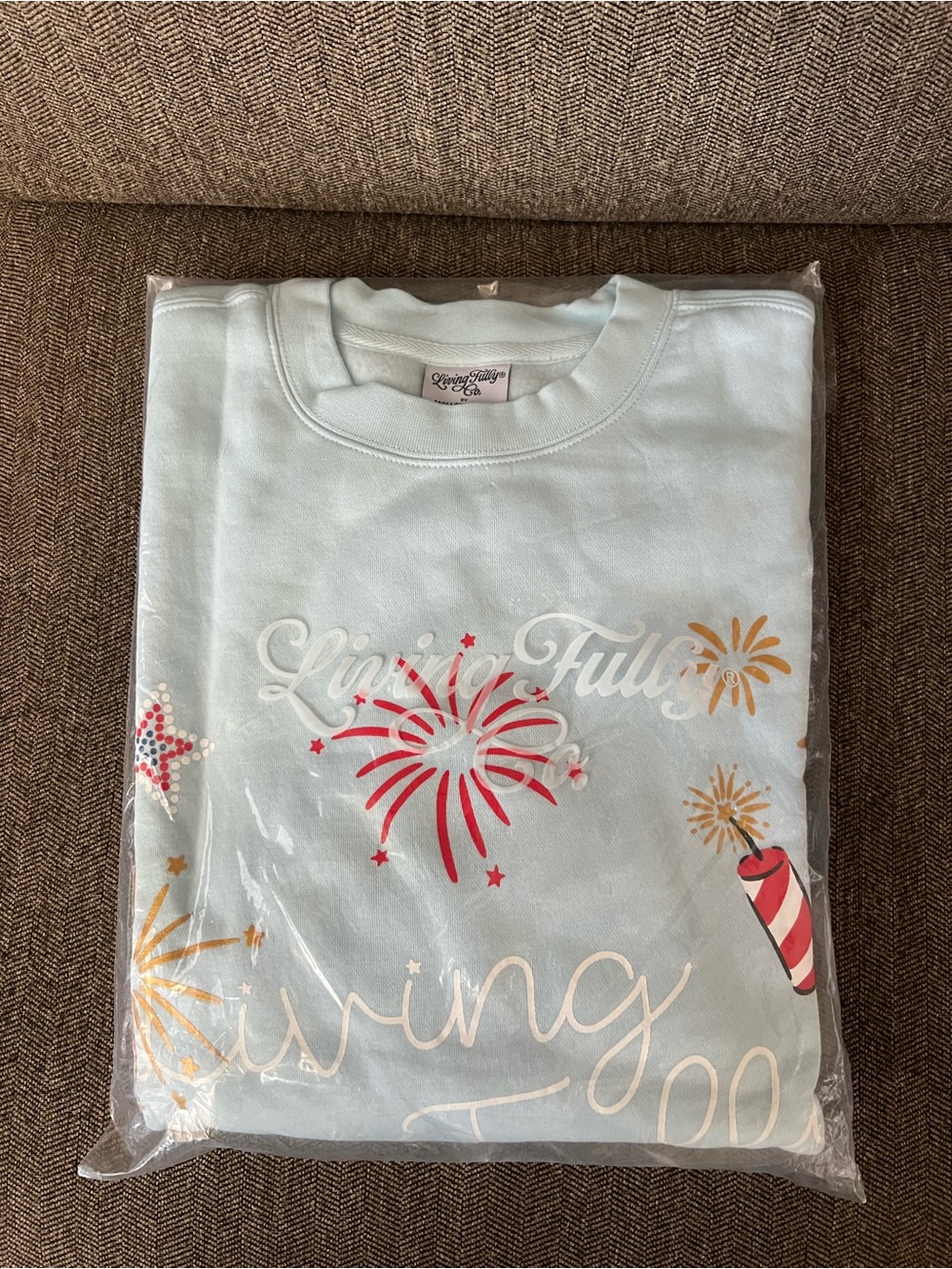 Living Fully Co by Mallory Ervin Women's Patriotic Graphic Sweatshirt - Picture 2 of 2